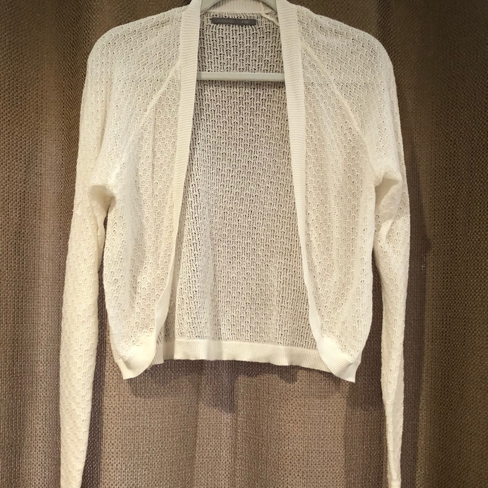 White long sleeve cardigan